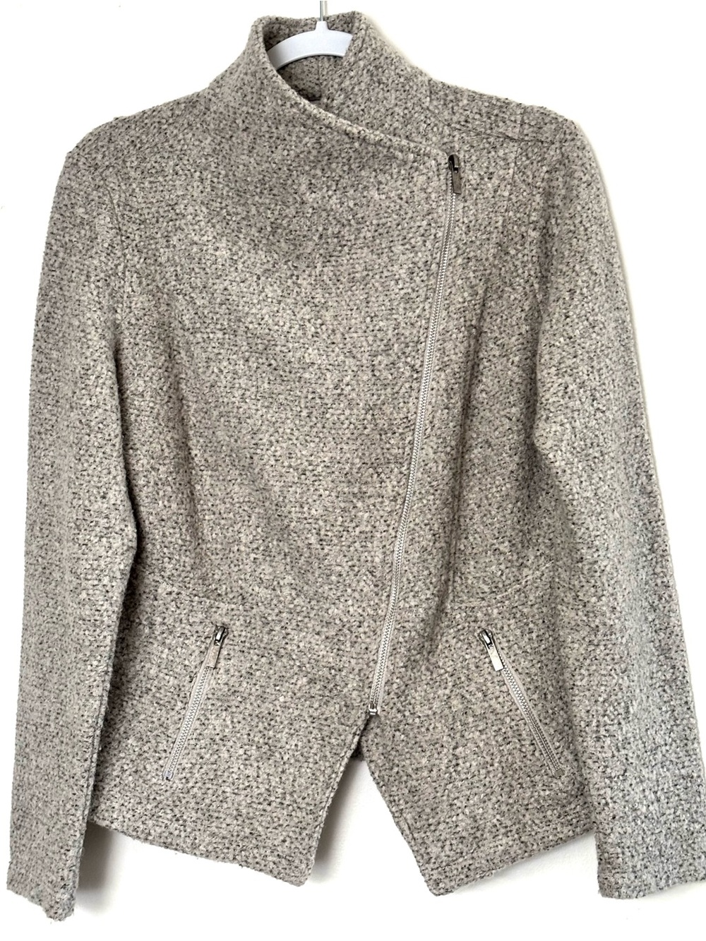 Halogen Light Gray Asymmetrical Bouclé Zip Jacket  size L